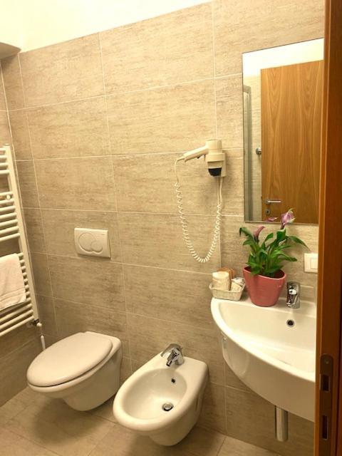 L'ombrosa Hotel 3*