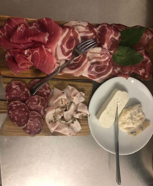 Hotel L'ombrosa Vezzano Ligure